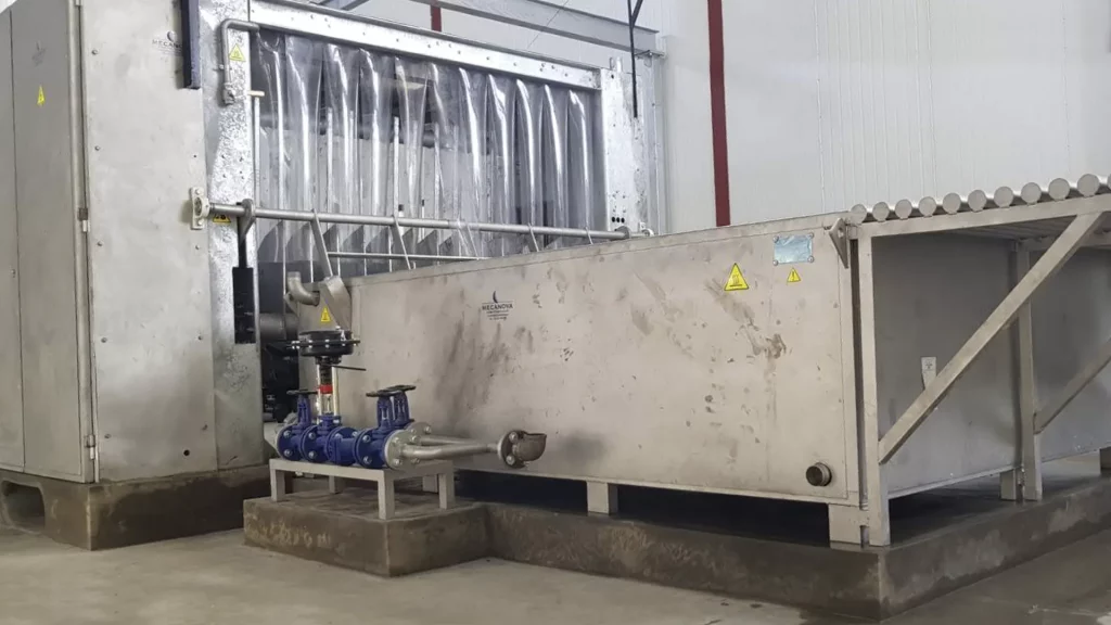 HandBrühtank-für-Schweine_MECANOVA-