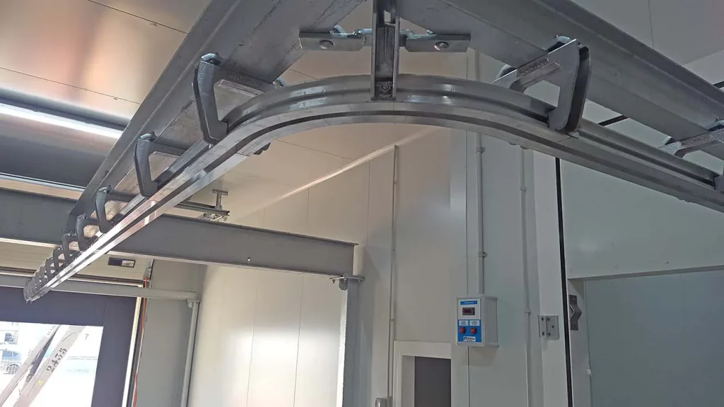 Aluminium-doppelschienensystem_MECANOVA__