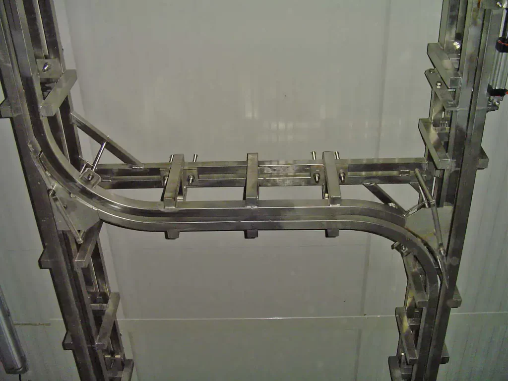Abweichungen-för-Zweigleisiges-Fleischschienensystem-aus-Gitter_MECANOVA