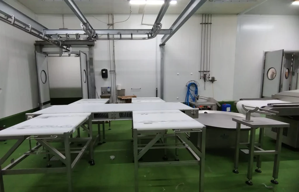 Manuelle-Verpackungshilfe-für-Zerlegeräume_MECANOVA--