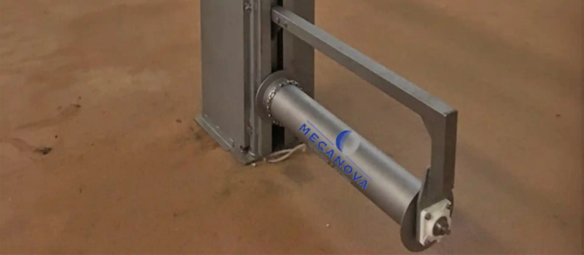 sheep-skinning-installation_MECANOVA